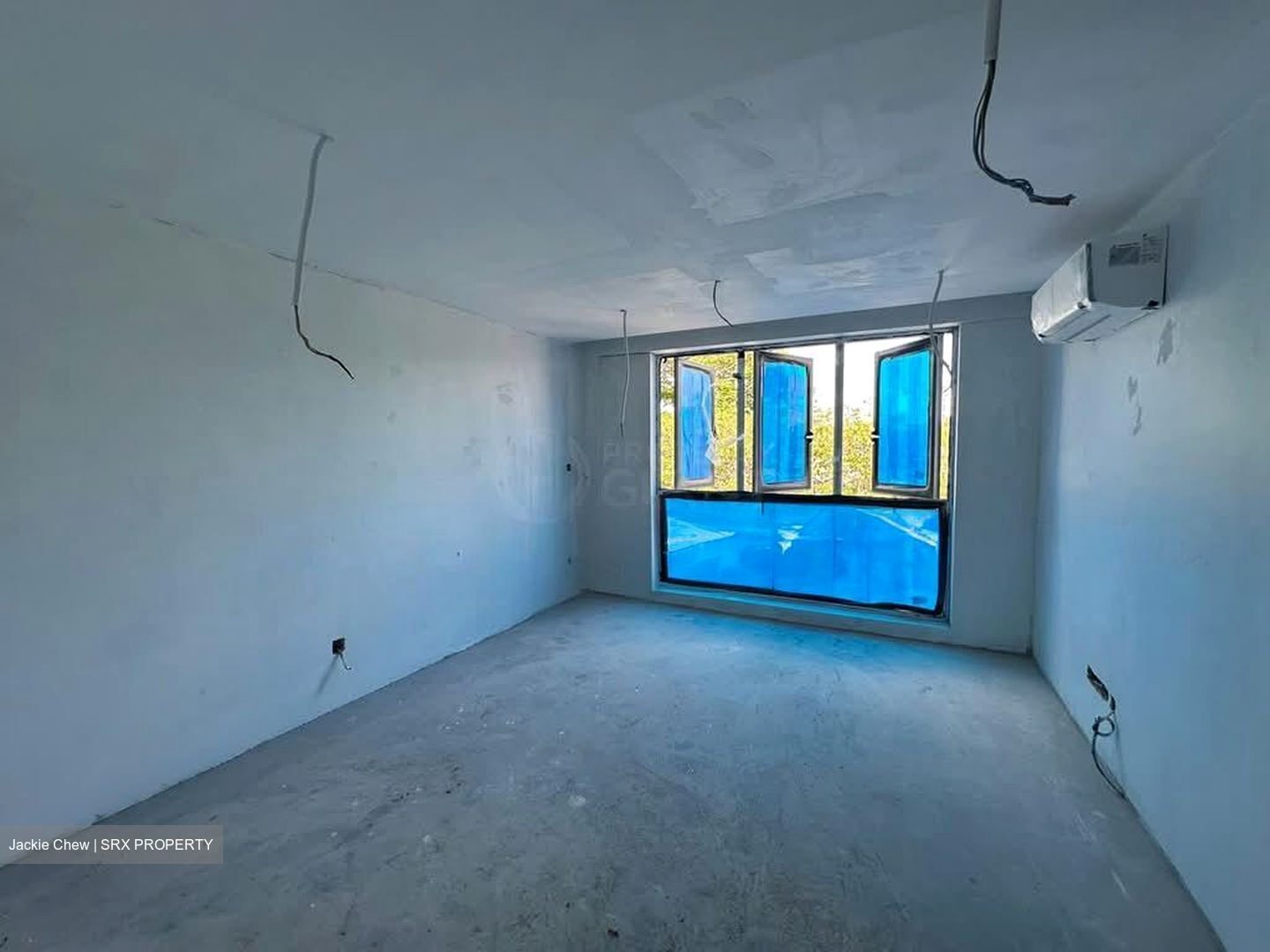 Sembawang Hills Estate (D20), Terrace #564114601